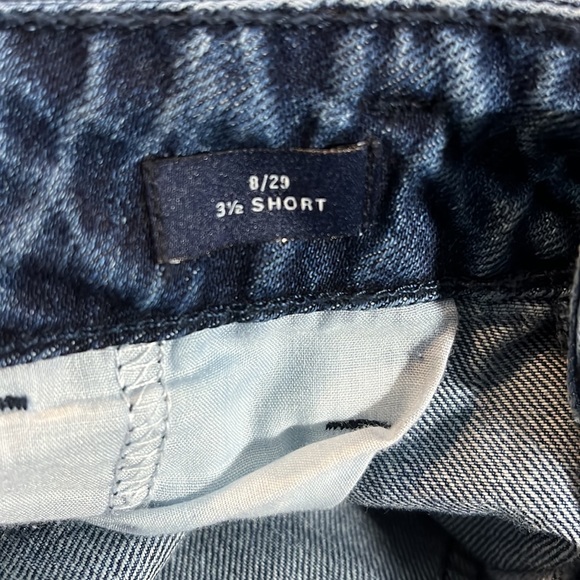 GAP Dark Wash Denim Shorts - Picture 4 of 5